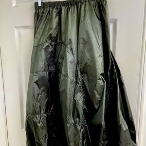 ALEMBIKA Dark Green nylon skirt med